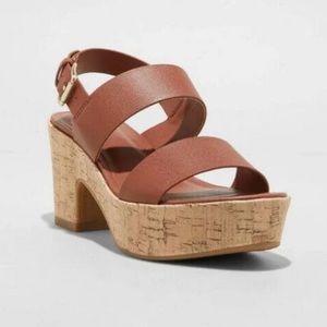 a new day Demi Wide Width Platform Sandal Heels (9W)